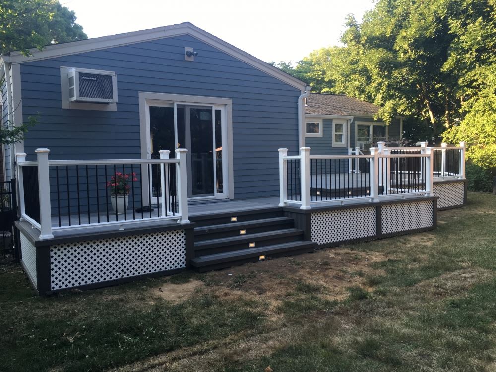 Deck-Company-Kingston-Mines-IL